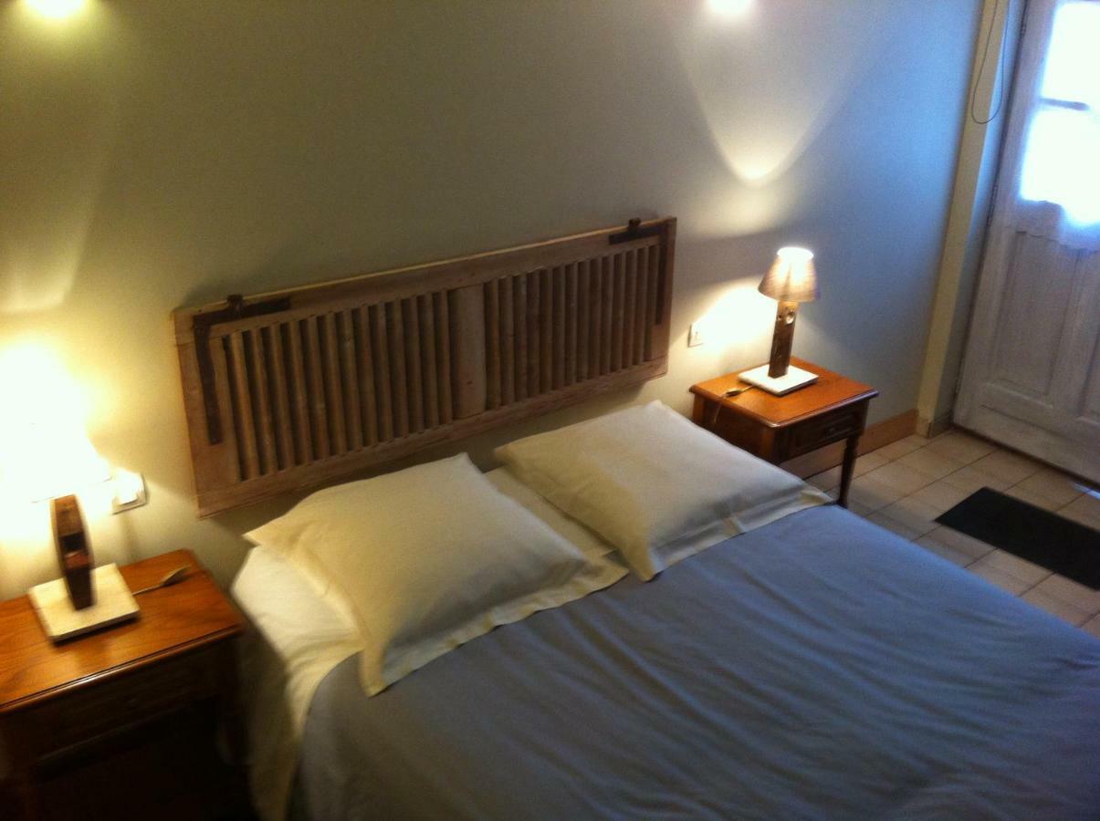 La Ferme Des Vignes Bed & Breakfast Hotot-en-Auge Ngoại thất bức ảnh