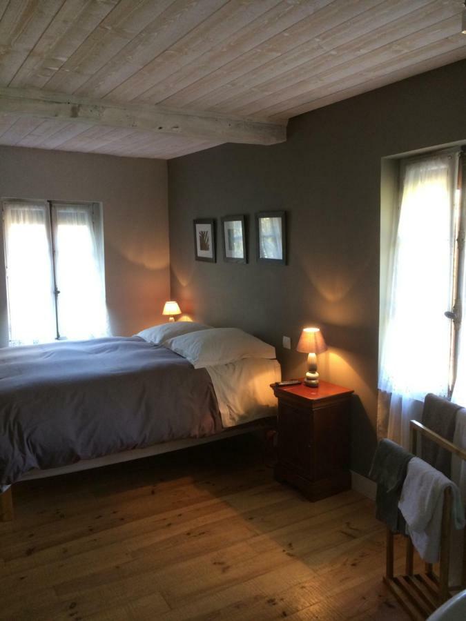 La Ferme Des Vignes Bed & Breakfast Hotot-en-Auge Ngoại thất bức ảnh