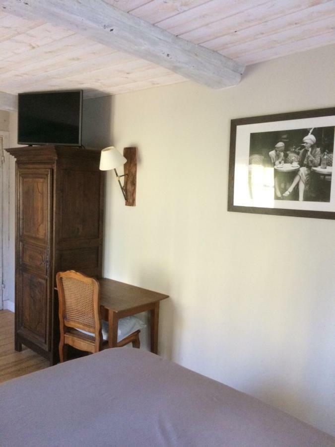 La Ferme Des Vignes Bed & Breakfast Hotot-en-Auge Ngoại thất bức ảnh